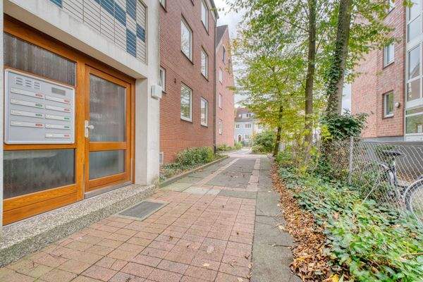 Zuwegung von der Straße