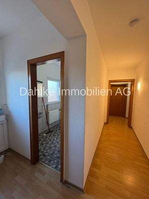 Flur, OG, Bild 1