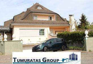 Tumuratas Group 1.jpg