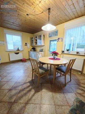  EG sehr große Wohnküche