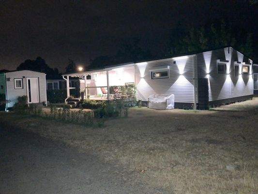 Haus von der Gartenseite her