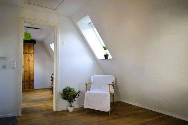 offene Galerie mit Büro