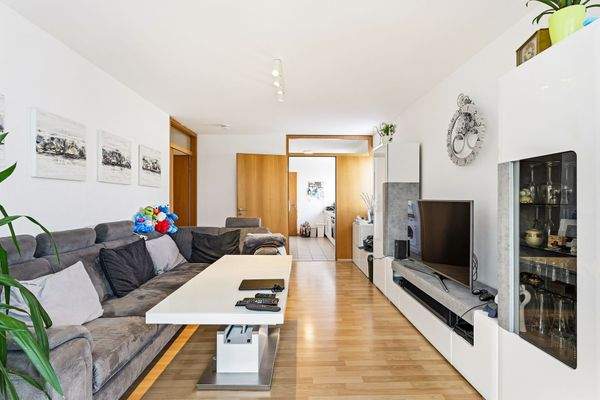 1.OG Links Wohnzimmer