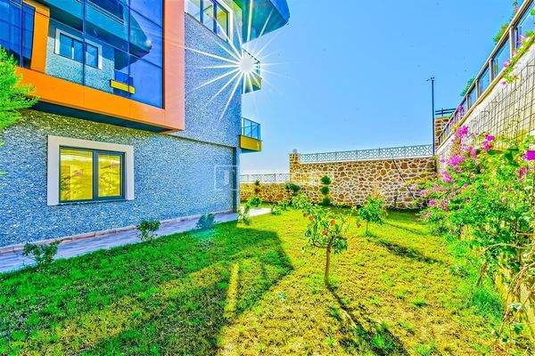Apartments Within a Nature-View Complex in Alanya