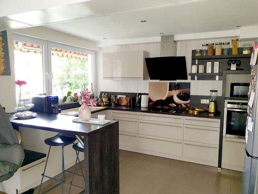 Teilansicht Küche (1)