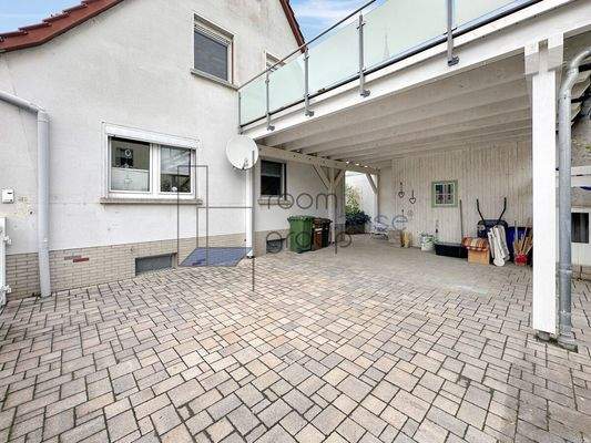 AB Parkplätze/Hof (2)