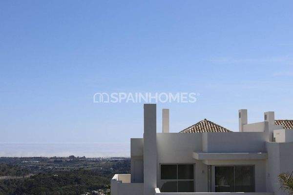Luxury Apartments within an Exclusive Community in Benahavis