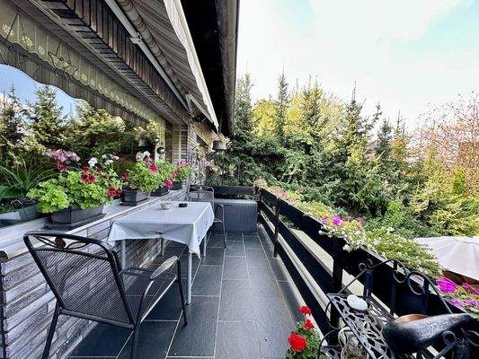 Balkon Wohnung untere Etage