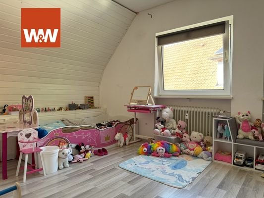 DHH1 Kinderzimmer DG