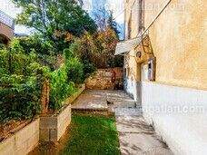 33786115_226795508_m