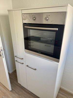 Küchen Made in Germany mit Backofen.jpg