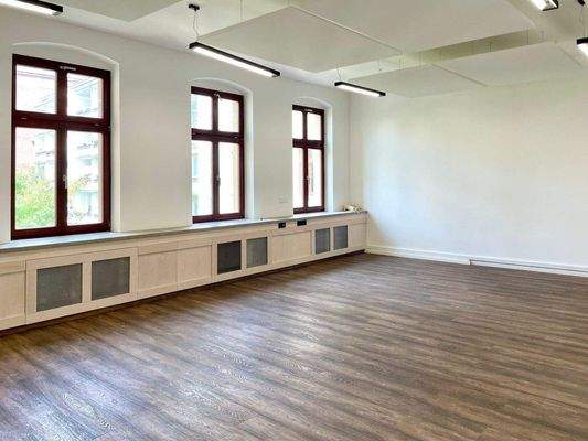 Münzstraße_3-5_1&amp;2OG (11).jpg