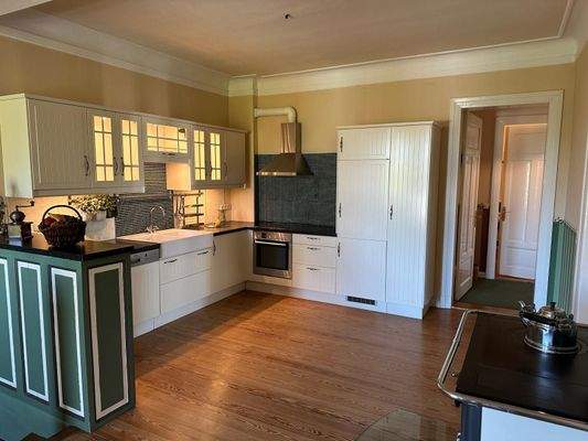 10-Essdiele-mit-Einbauküche