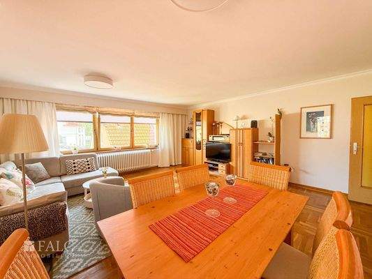 Wohnzimmer Hauptwohnung