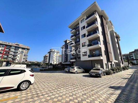 Centrally-Located Flats 100 m from the Sea in Alanya Kestel
