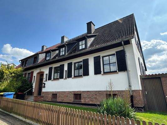 1 vorderansicht-dhh-bovenden-reyershausen-rkm-immobilienkontor.jpg