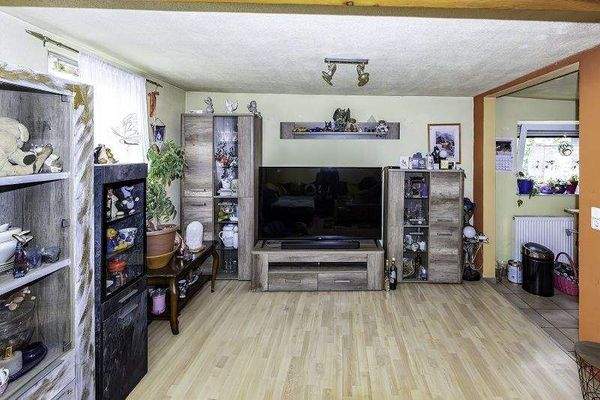 k-Wohnzimmer Vorderhaus.jpg