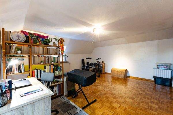 Schlafzimmer - Wohnzimmer OG