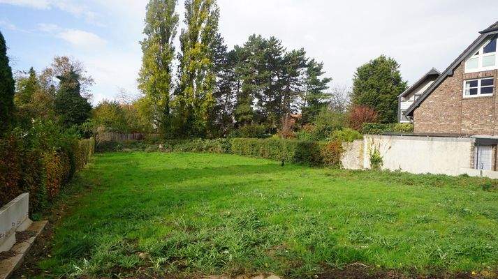 Blick in das Grundstück