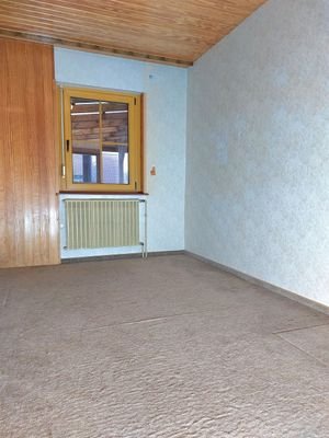 Schlafzimmer 2, EG