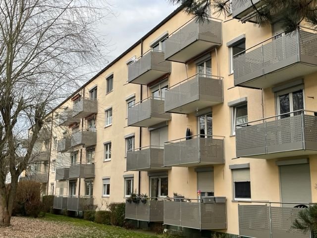 *Preisreduzierung* Freie 3-Zimmer Wohnung mit Balkon im Grünen!