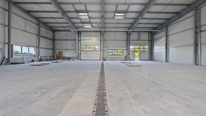 Halle 2/ Innenansicht