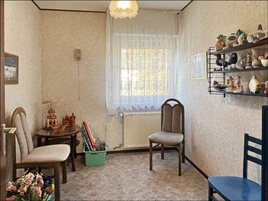 Weiteres Zimmer im 1. OG - im Obergeschoss stehen 4 Zimmer zur Verfügung