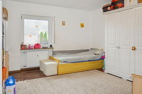 Schlafzimmer Wohnung 2