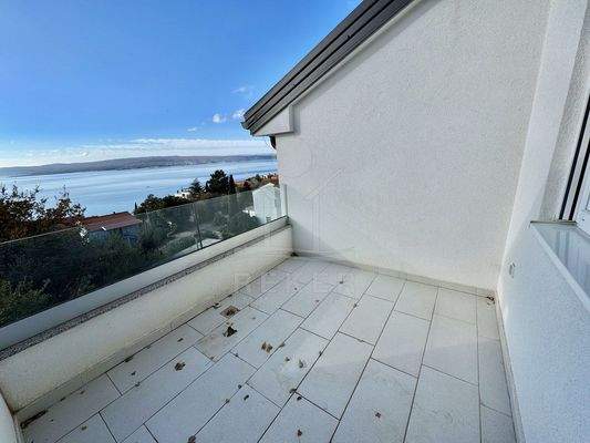 Neubauwohnung Crikvenica; traumhafte Lage direkt am Meer
