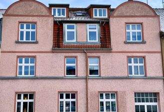 Mehrfamilienhaus Frontansicht