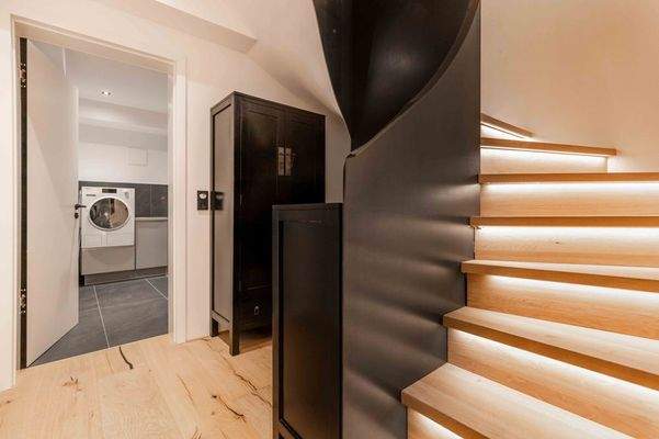 Zugang zum Hauswirtschaftsraum