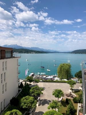 Blick zum Wörthersee.jpg