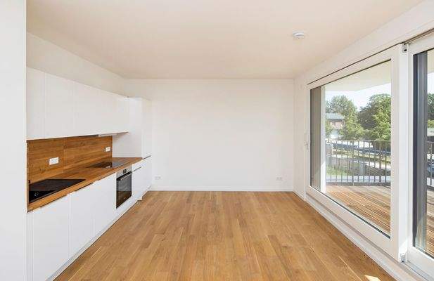 Wohnküche mit Balkon