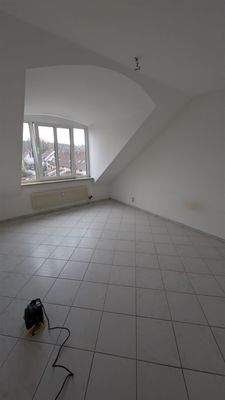 Schlafzimmer gestrichen