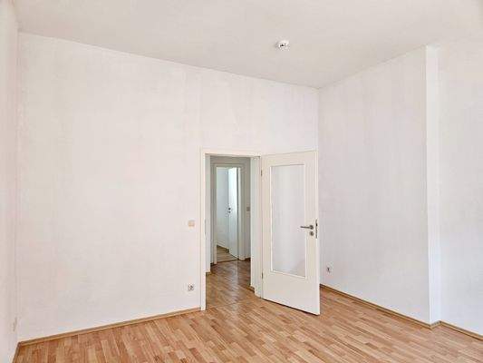 Wohnzimmer, Blick Flur.jpg