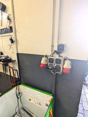 Starkstromanschlüsse