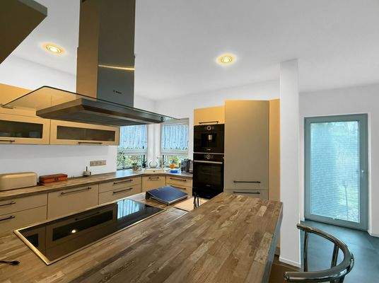 [KI-optimiertes Foto] Einbauküche