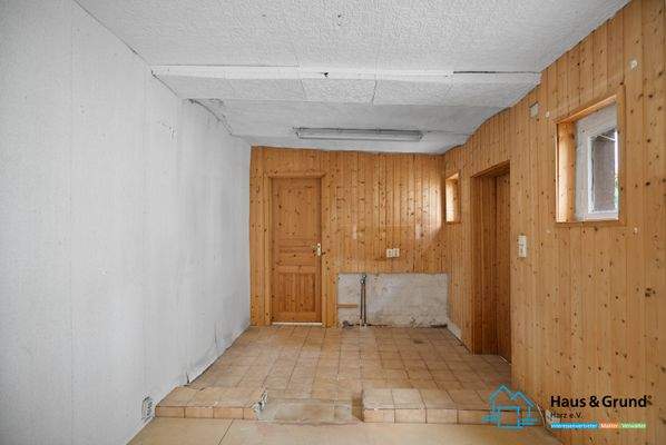 Abstellraum links.jpg