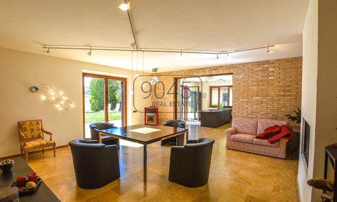 Elegantes Landhaus mit Pool und Meerblick bei Lapedona – Marken