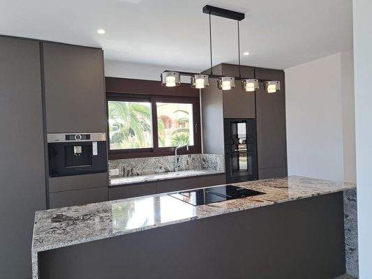 De1495 kitchen cocina Küche.jpg