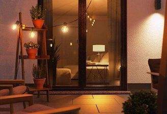 Nimm Platz-Herzlich willkommen