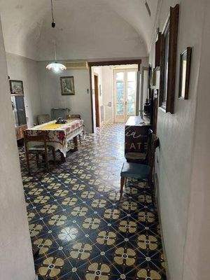 Antike Unterkunft mit Garten