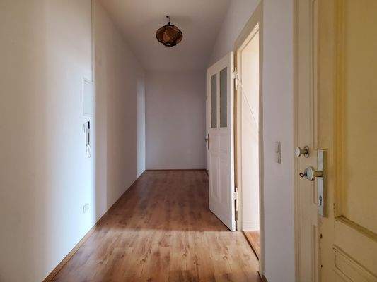 Flur vorne.jpg