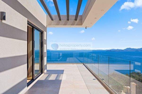 C2972 Villa Nissaki (29)