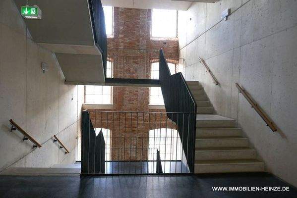 moderne Treppenhäuser