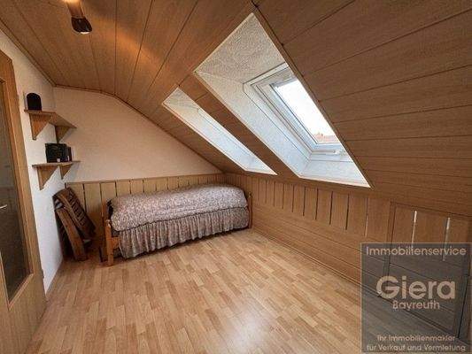 Schlafzimmer 3 - 2. OG