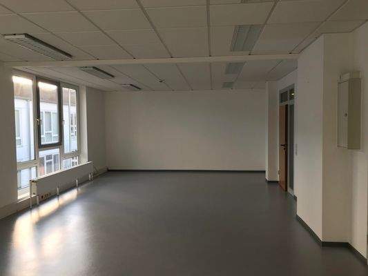 TZSI_Birlenbacher Str 14_Büro_01.jpg