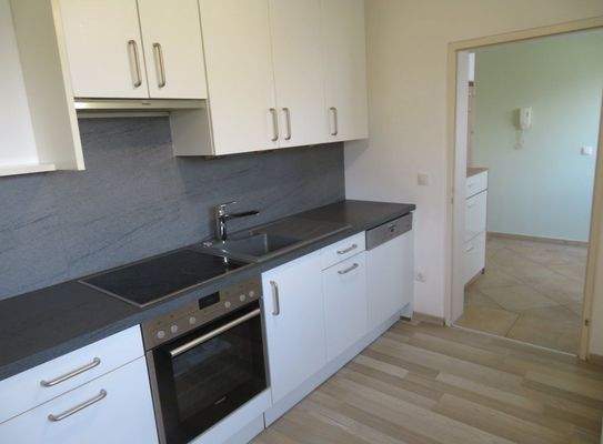 8-moderne Küche.JPG