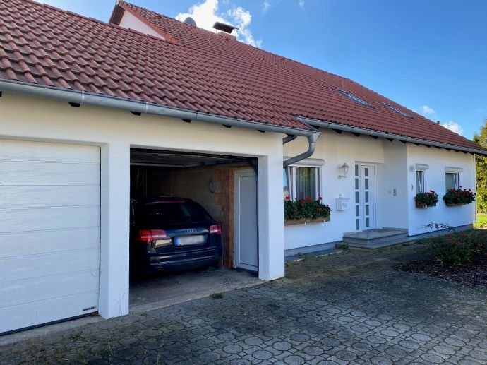 Provisionsfrei: EFH mit Doppelgarage und Garten in Aalen-Waldhausen