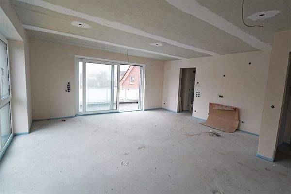 Wohn-/Essbereich mit offener Küche